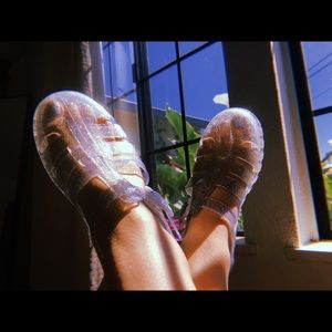 90’s Silver Glitter Jelly Sandals